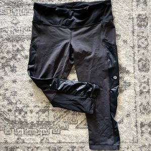 Lululemon Crop Stripe with Ruched Panels Yoga Pants